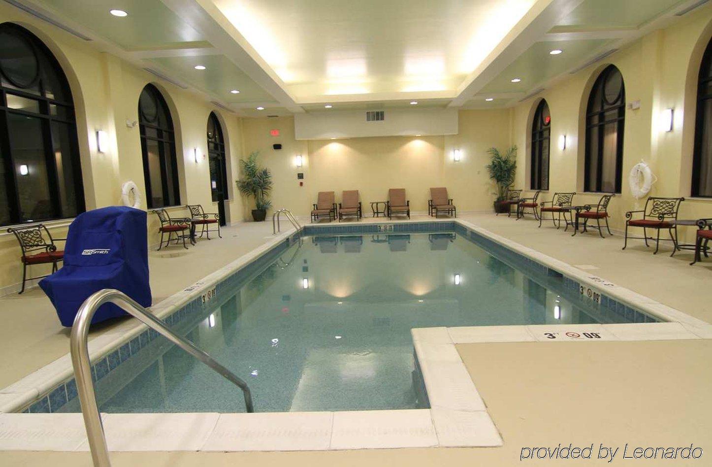 Hilton Garden Inn Пайквилл Экстерьер фото