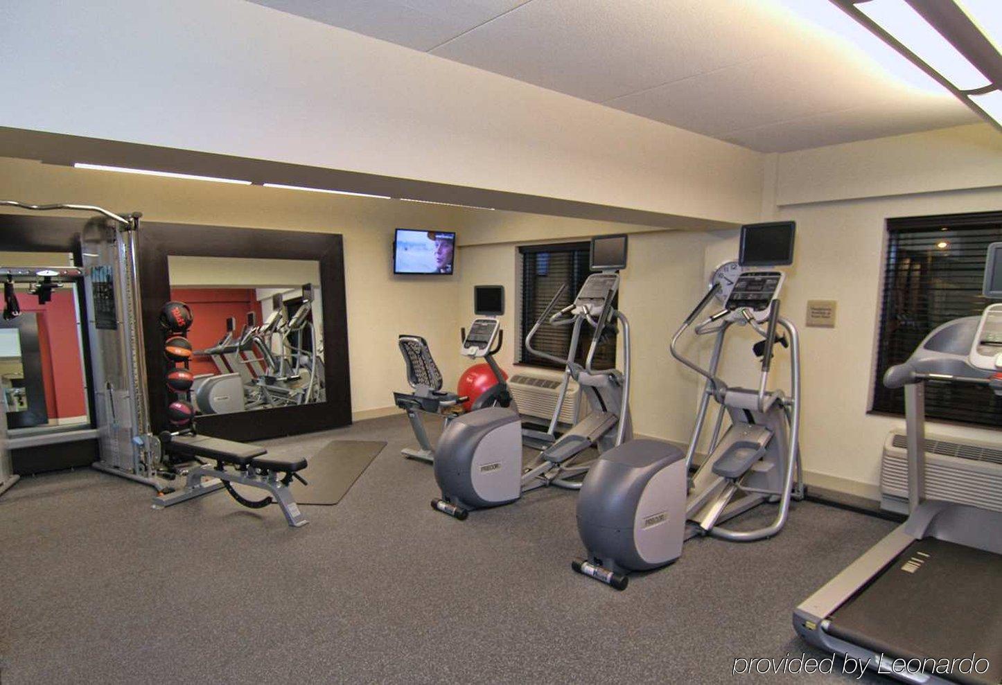 Hilton Garden Inn Пайквилл Экстерьер фото