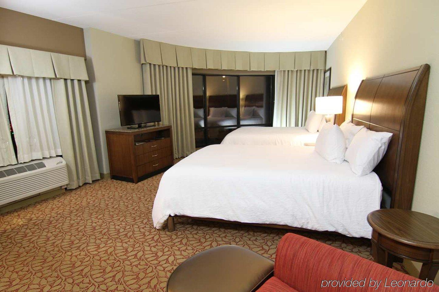 Hilton Garden Inn Пайквилл Экстерьер фото
