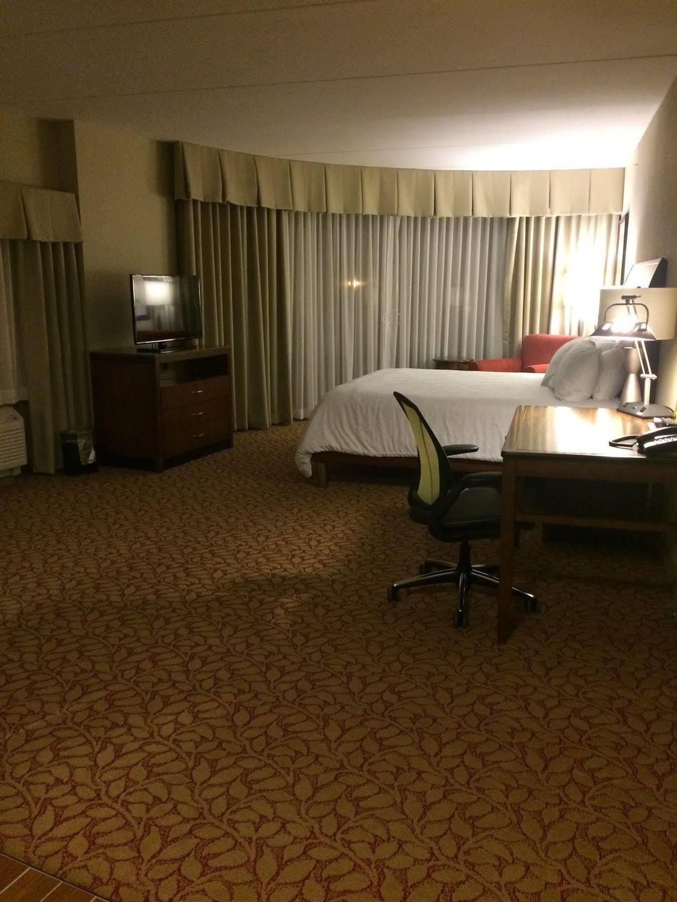 Hilton Garden Inn Пайквилл Экстерьер фото
