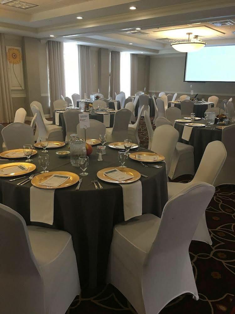 Hilton Garden Inn Пайквилл Экстерьер фото