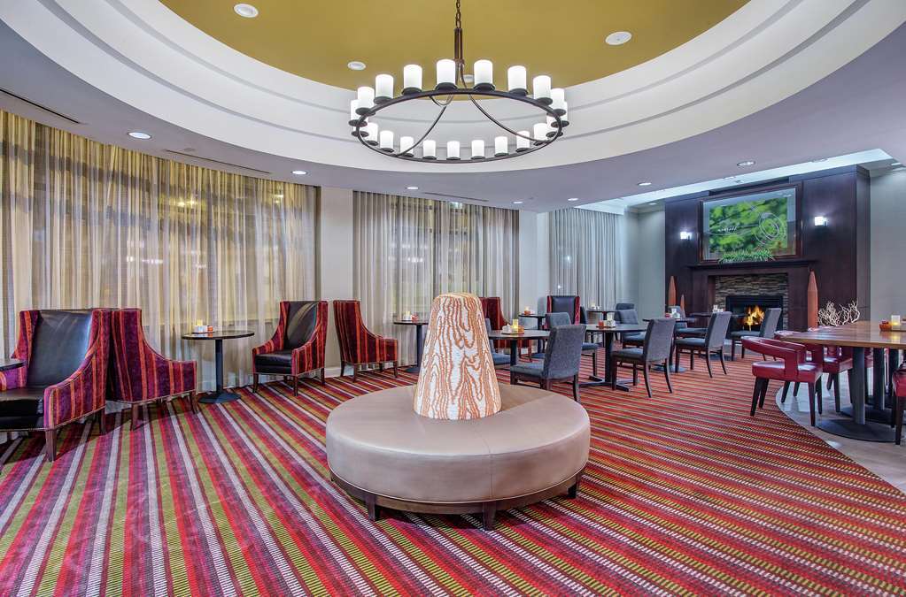 Hilton Garden Inn Пайквилл Ресторан фото