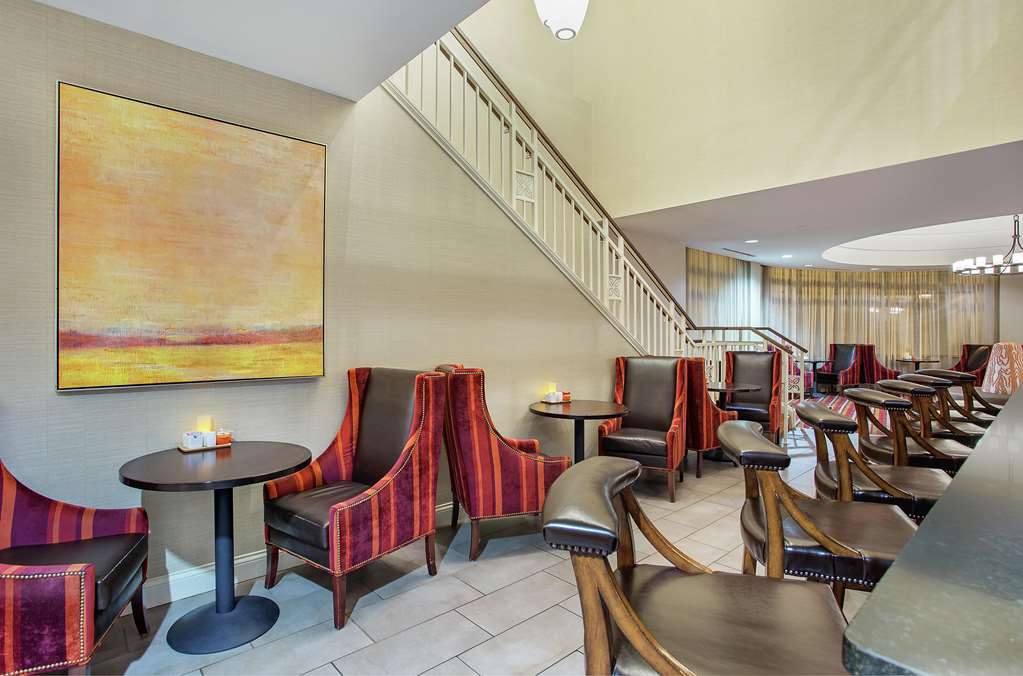 Hilton Garden Inn Пайквилл Ресторан фото